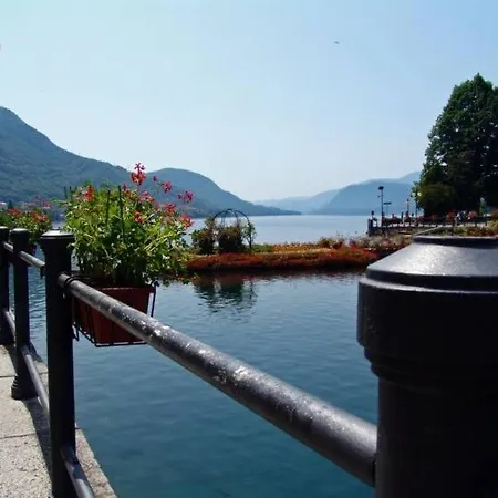 Old Factory Apartment *